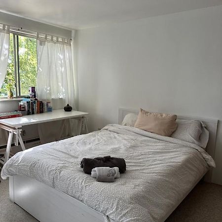 Tranquil Stay For Your Getaway! Vancouver Esterno foto