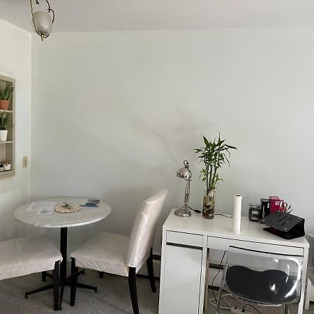 Tranquil Stay For Your Getaway! Vancouver Esterno foto
